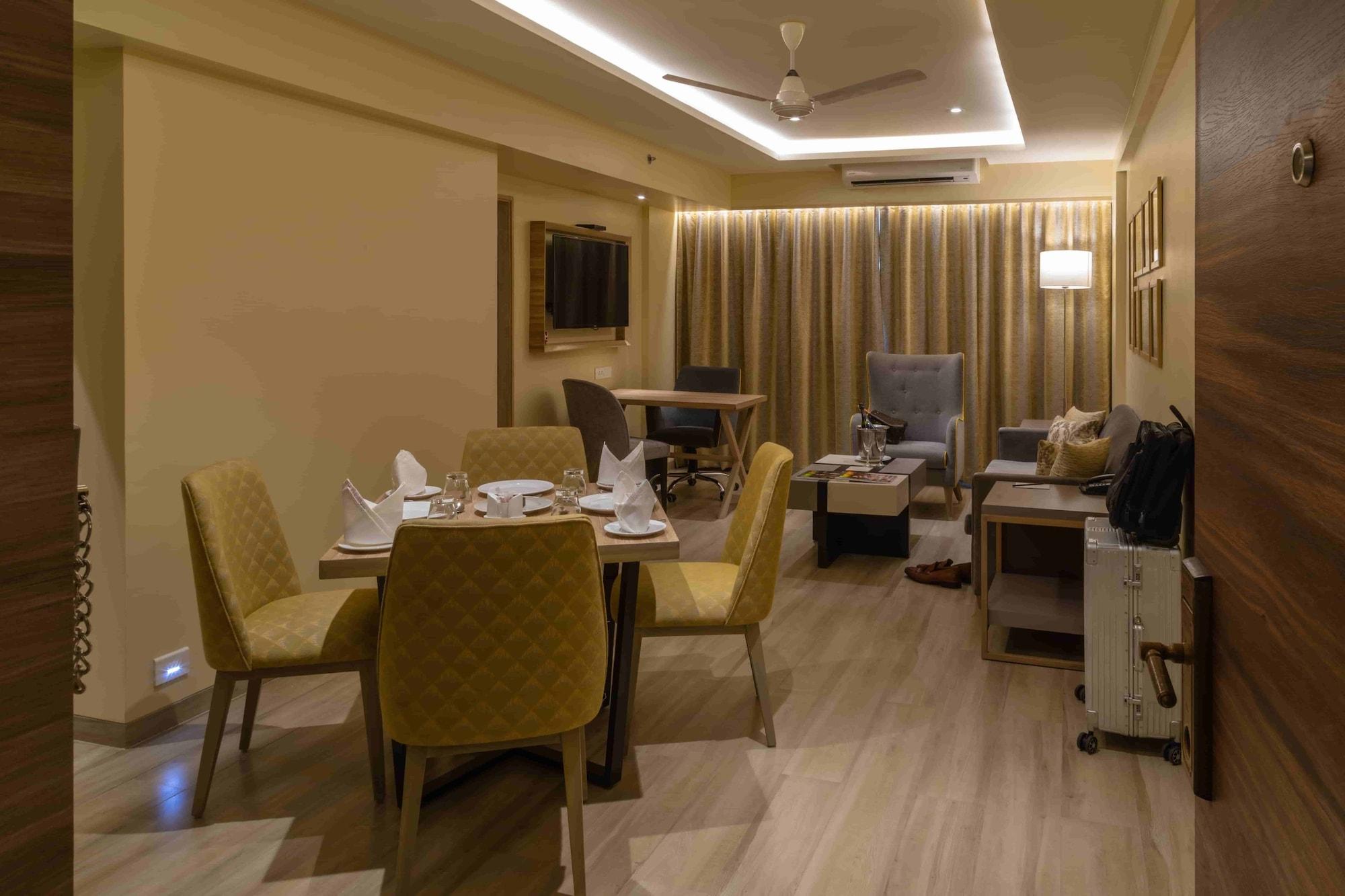 The Residence Hotel & Apartments Powai Мумбаї Екстер'єр фото